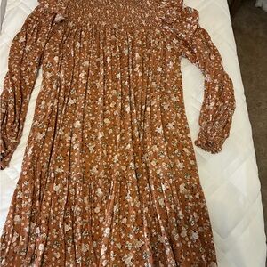 Easel Floral Smocked Dress in Warm Brown
